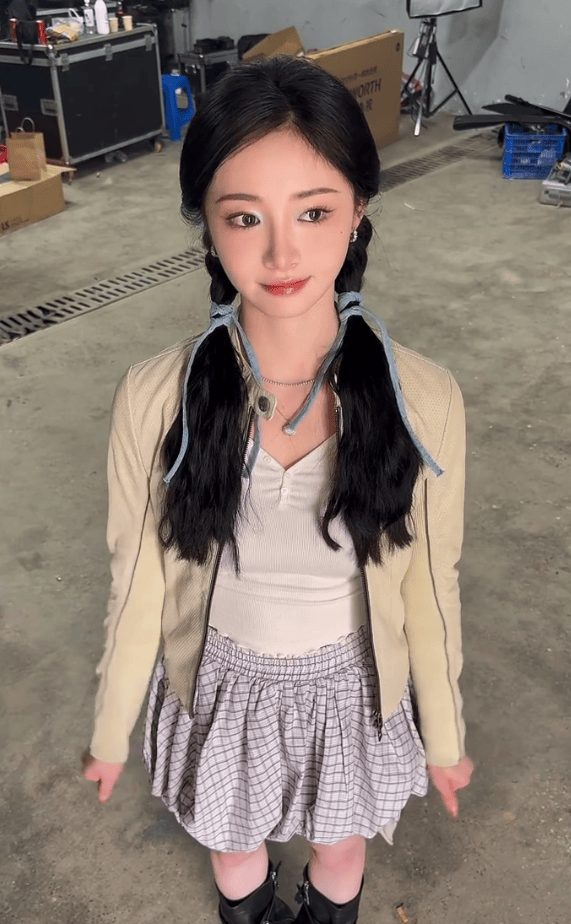 周洁琼回应“出道即巅峰”标签：人生还有很多巅峰