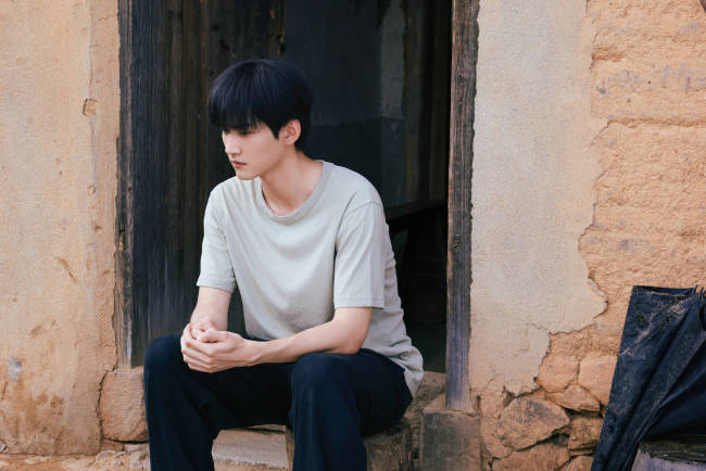 工作室回应国籍事宜：周柯宇先生已成为中国公民